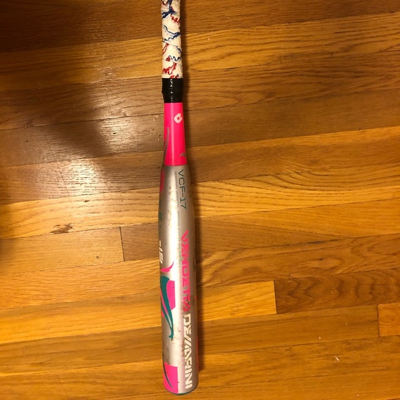 Demarini Other - Demarini Vendetta Softball Bat